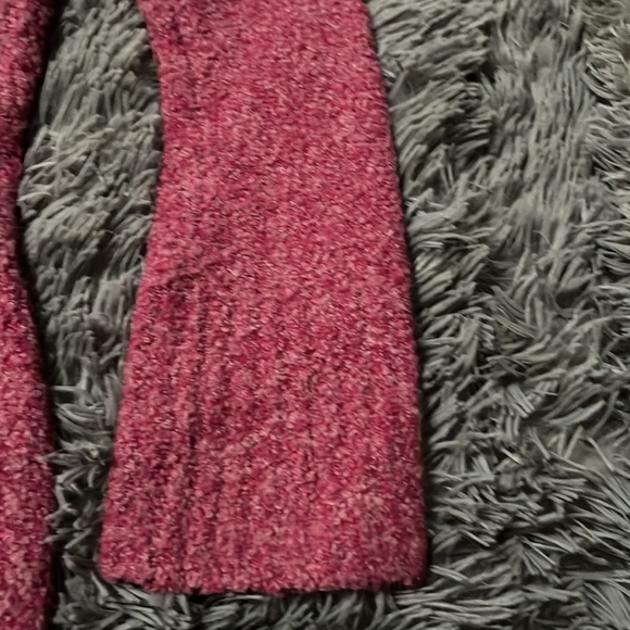 Victoria secret sweater - Picture 3 of 4